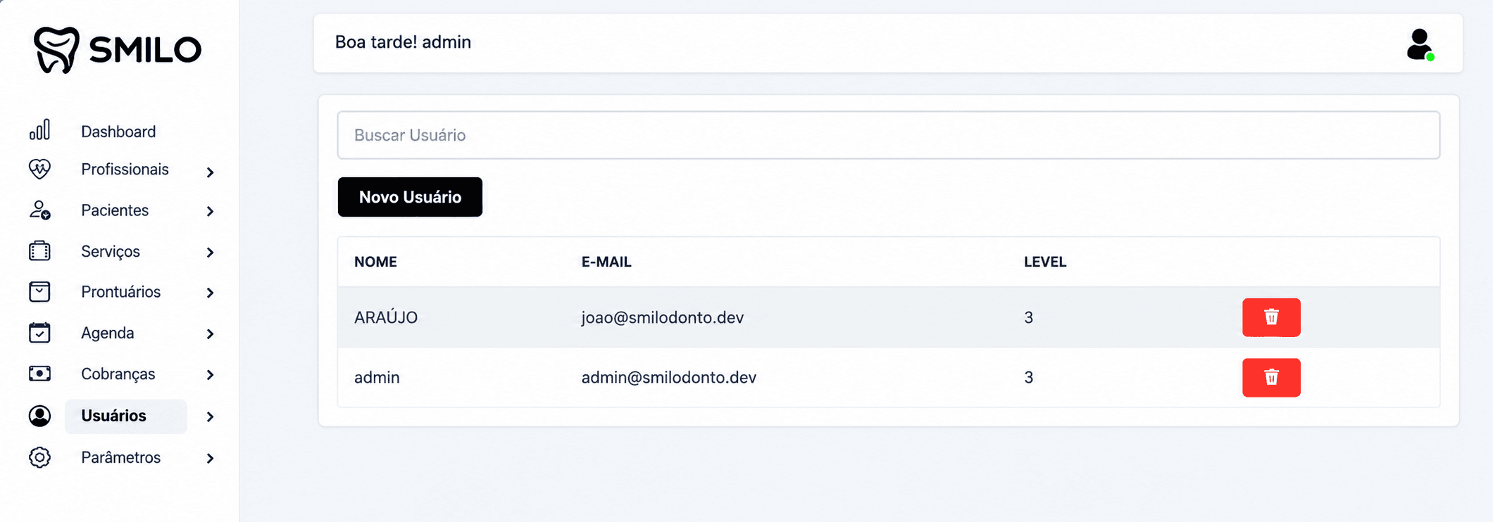 Administração de usuários e permissões no Smilo CRM